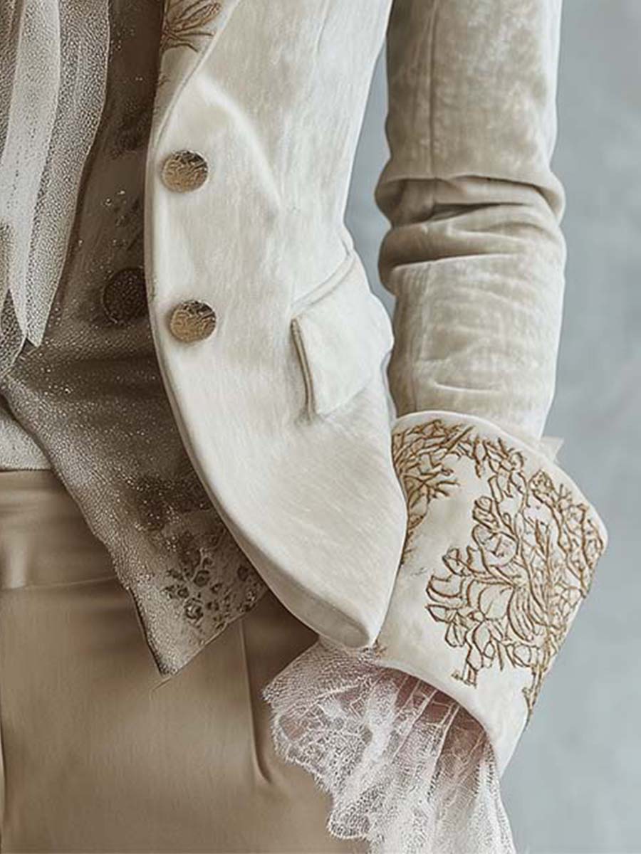Antonina | blazer femminile sagomato con ricami