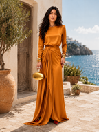 Elegante Abito Maxi in Raso Drappeggiato