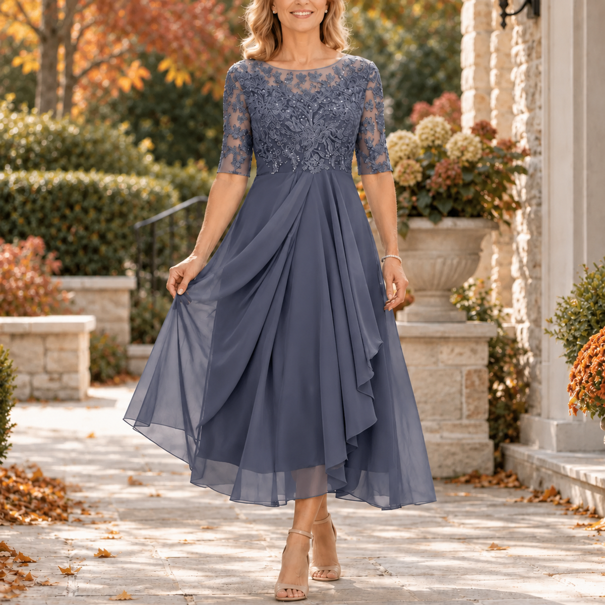 EVI | Abito midi con corsetto in pizzo e drappeggio
