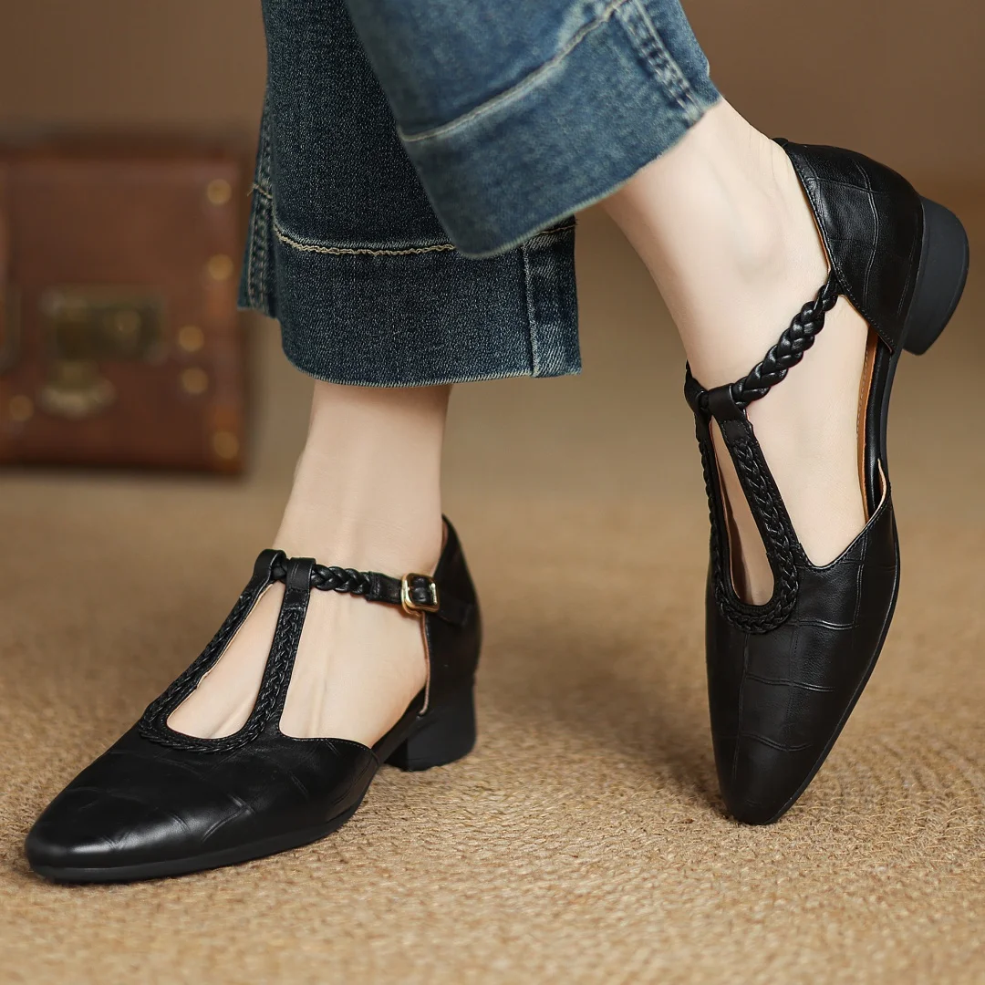 Maya | Mary Janes Kepa