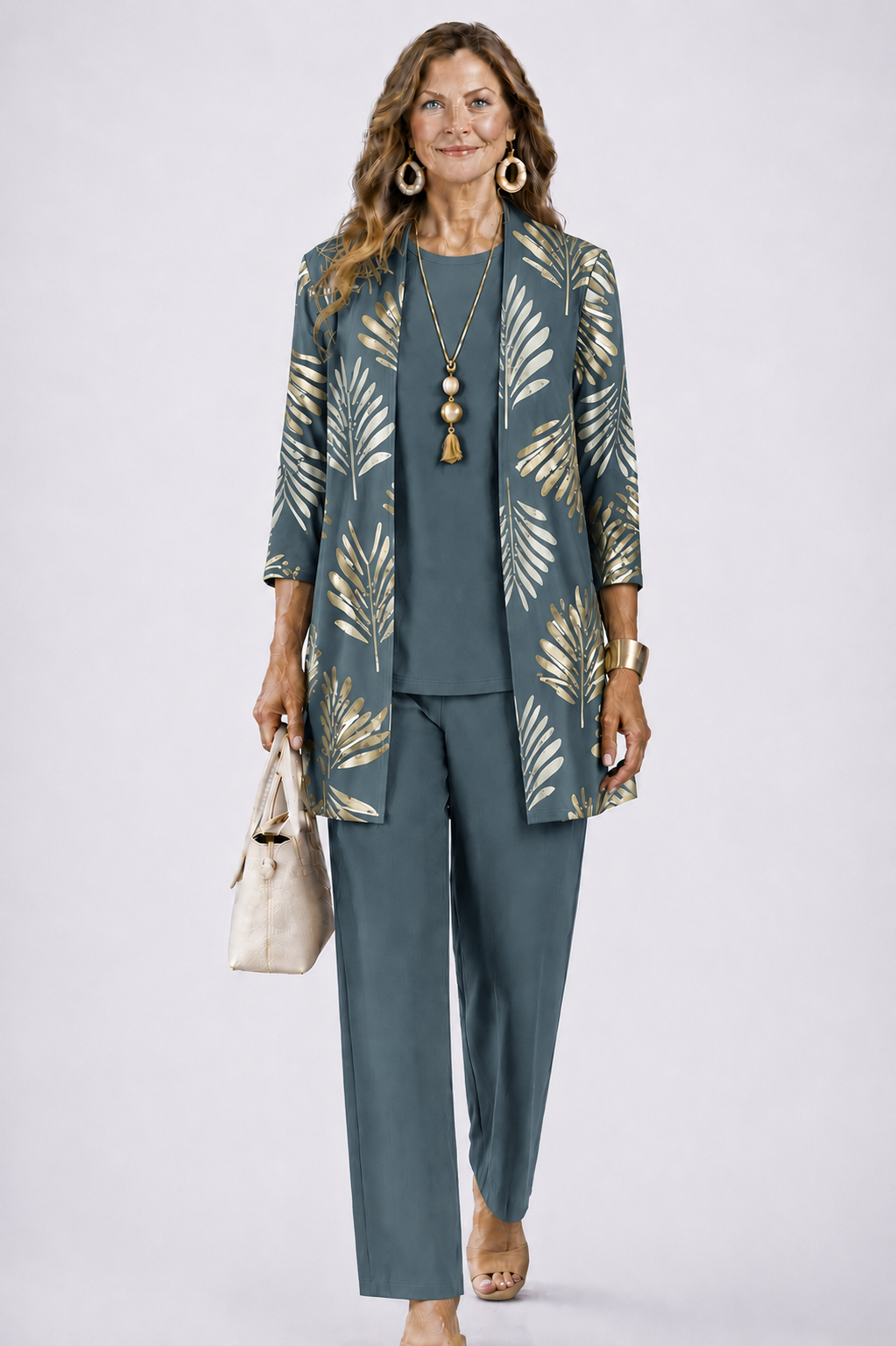 Costanza | Completo tre pezzi verde con cardigan lungo e pantaloni a fantasia