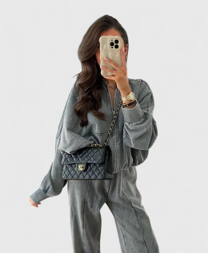 Suzanne | Set a Due Pezzi con Zip Anteriore Relaxed