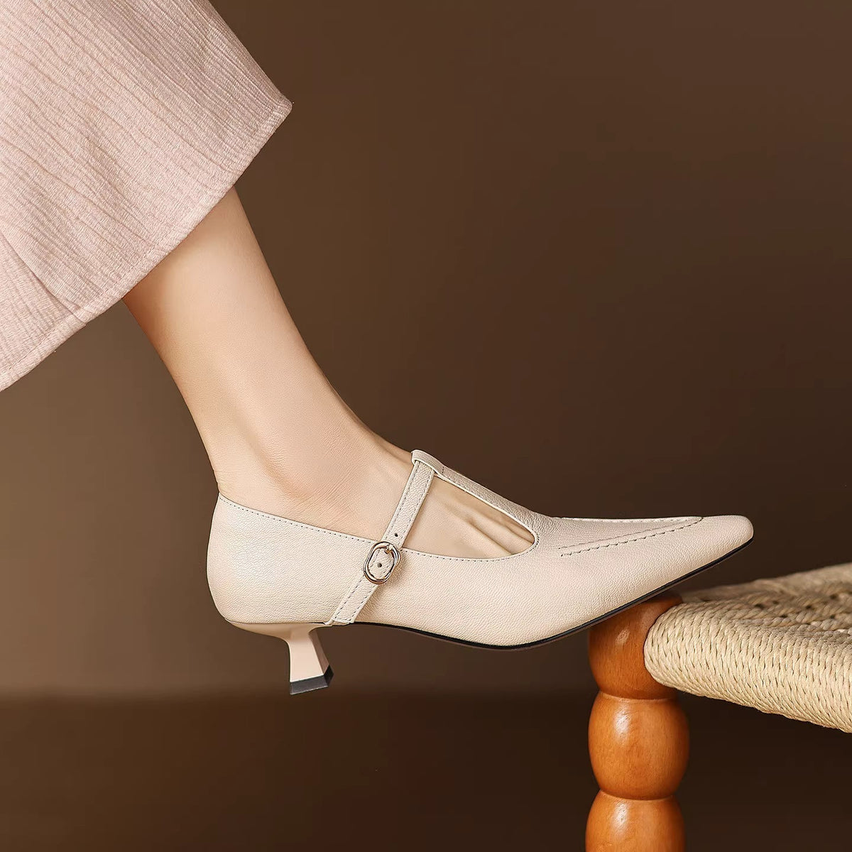 Eliza | Tacchi a T-Strap Punta