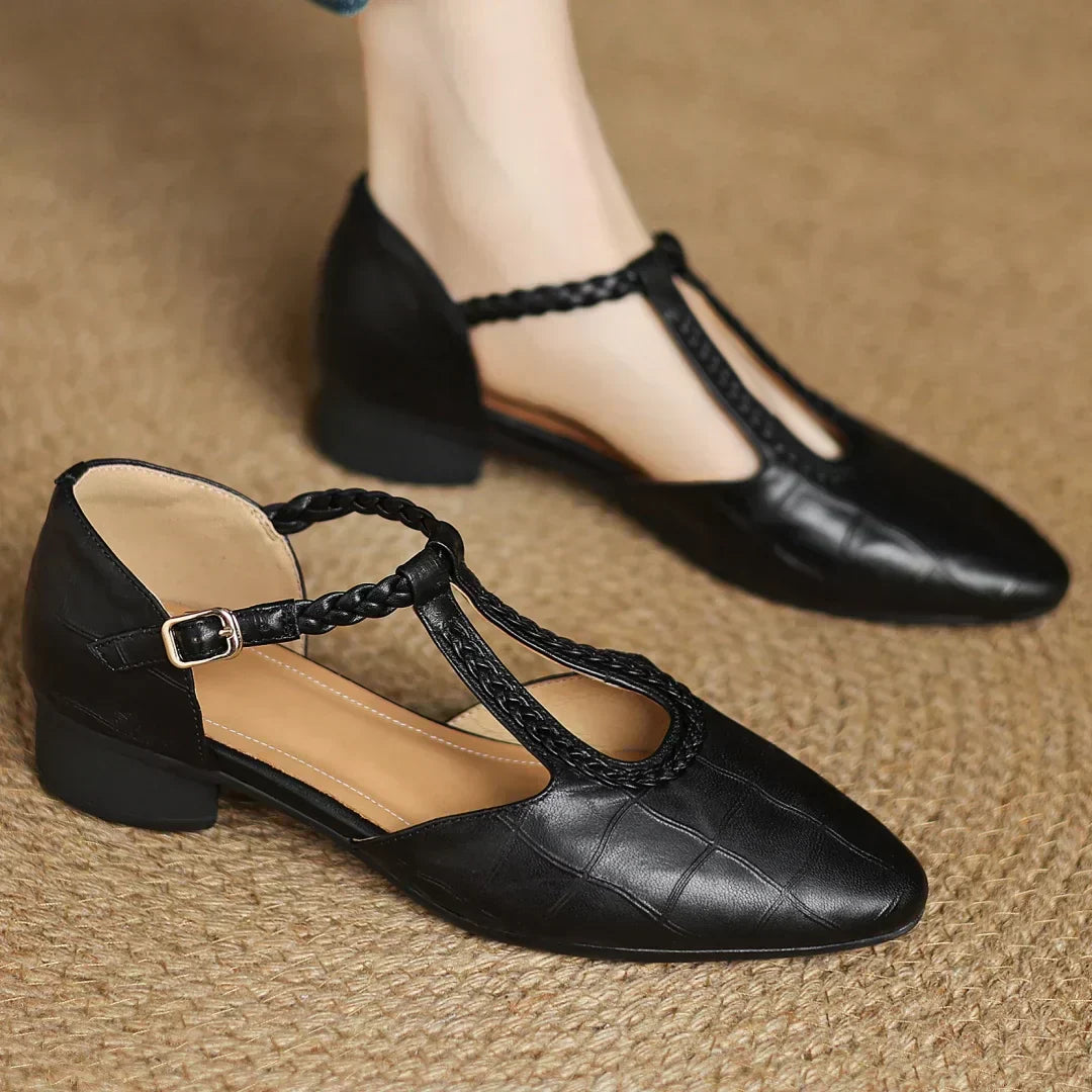 Maya | Mary Janes Kepa