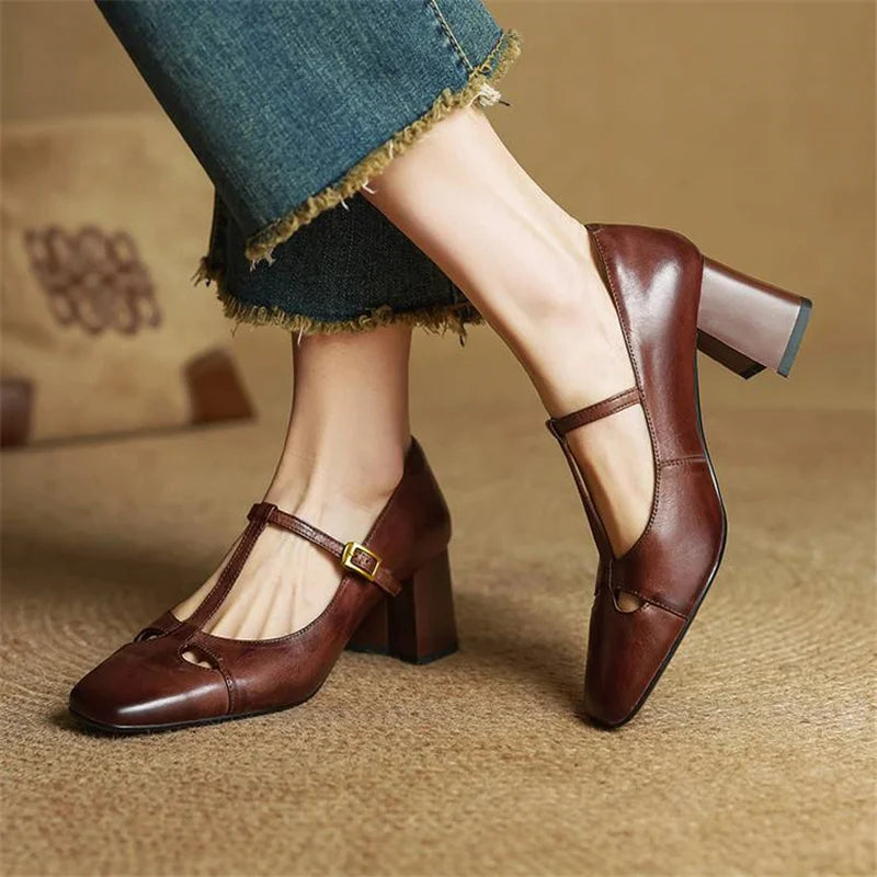 Elena | Tacchi T-Strap Senza Tempo