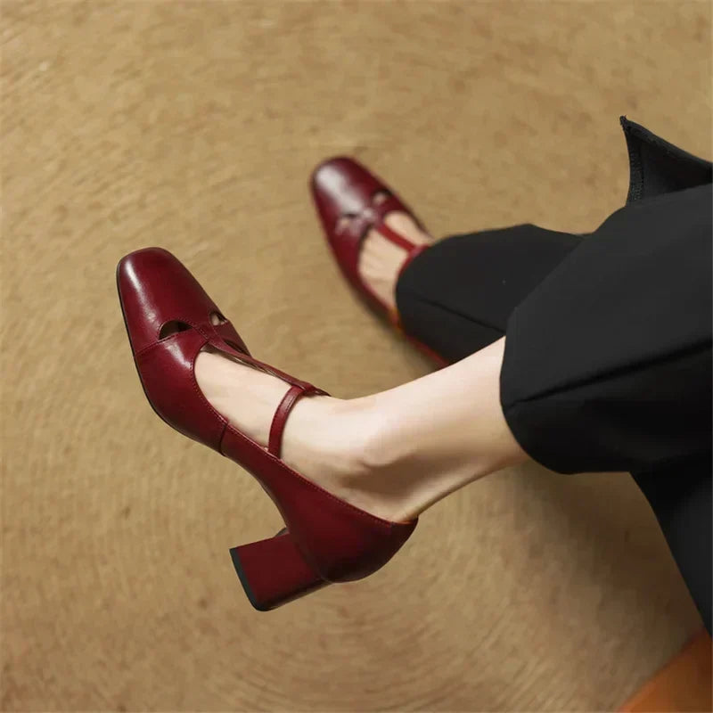 Elena | Tacchi T-Strap Senza Tempo