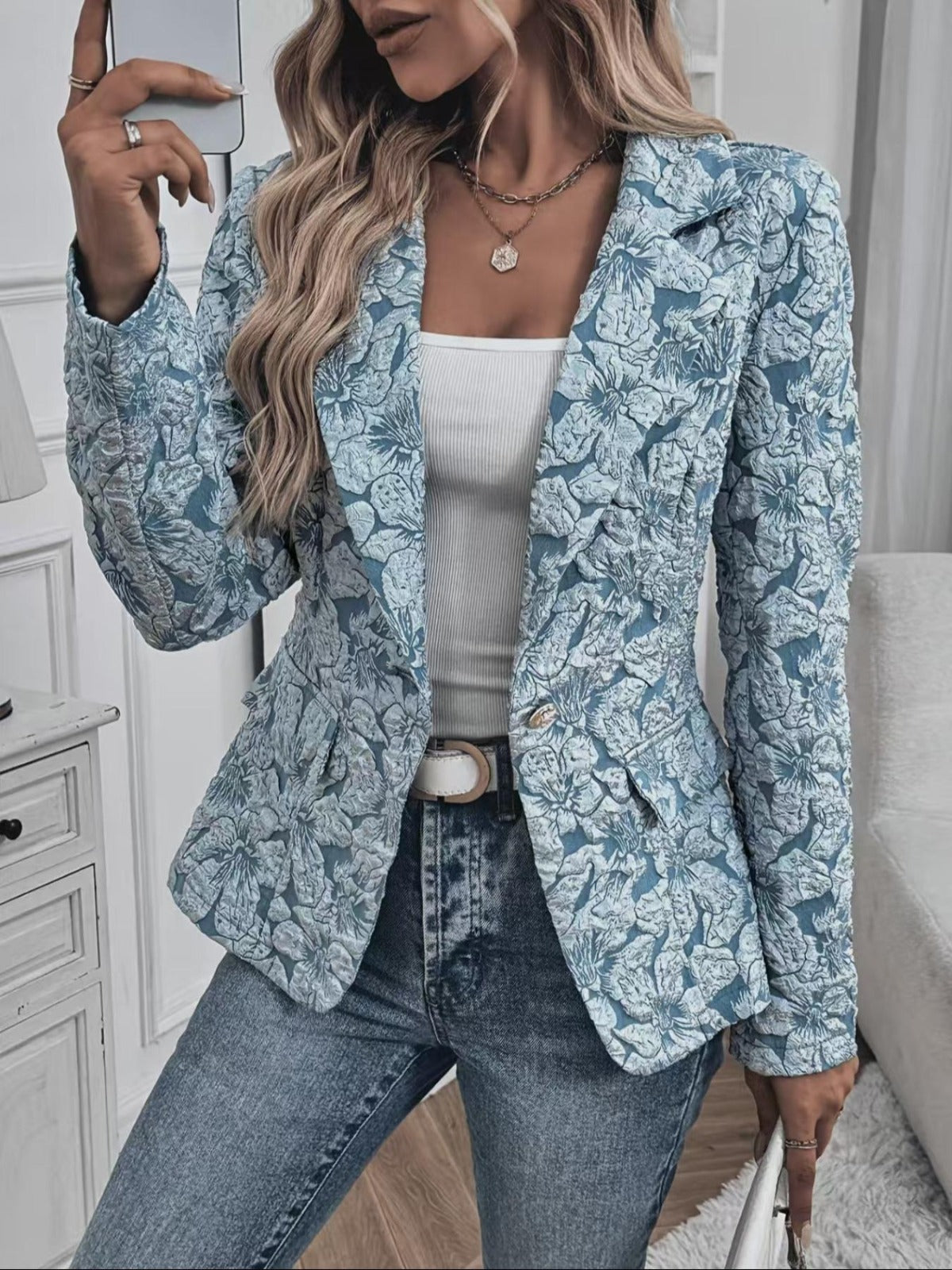 Alicja | giacca sagomata in jacquard paisley