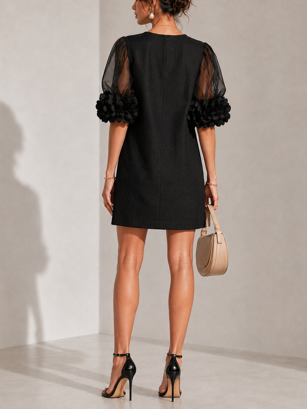 Céline™ | Abito corto elegante con maniche floreali