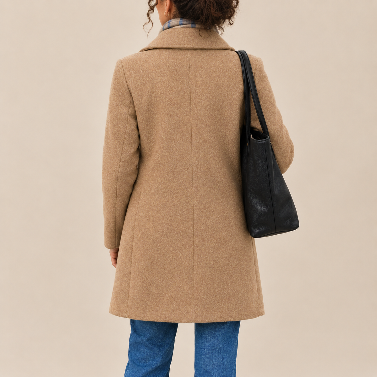 Greta · Cappotto di panno con sciarpa in regalo