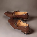 Estella | Décolleté Mary Jane con doppia cinturino e brogue