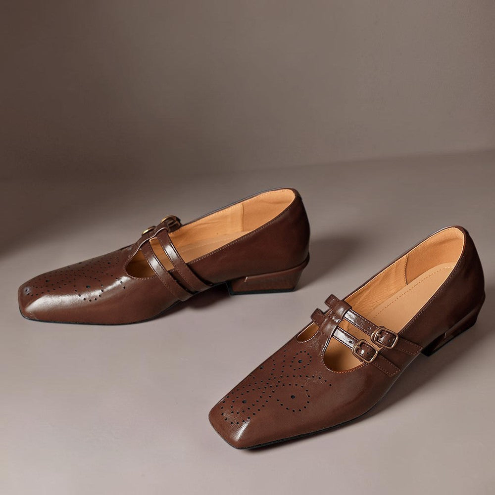 Estella | Décolleté Mary Jane con doppia cinturino e brogue