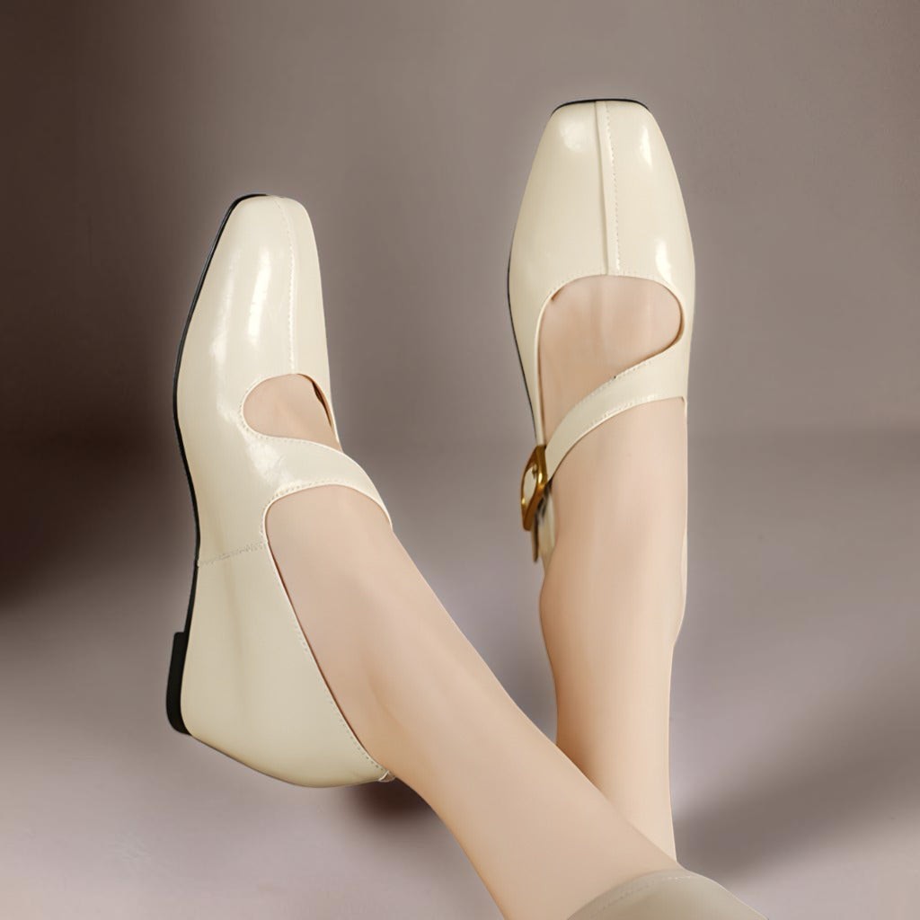 Giugno | Mary Jane Flats con Fibbia